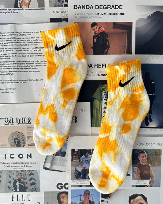 Nike - Socks  Plus Cushioned White/Yellow